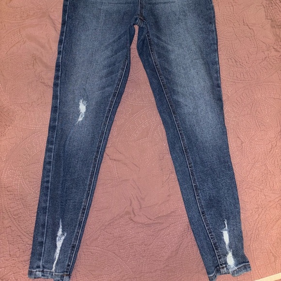 Stylish Blue Denim Jeans - Picture 5 of 5